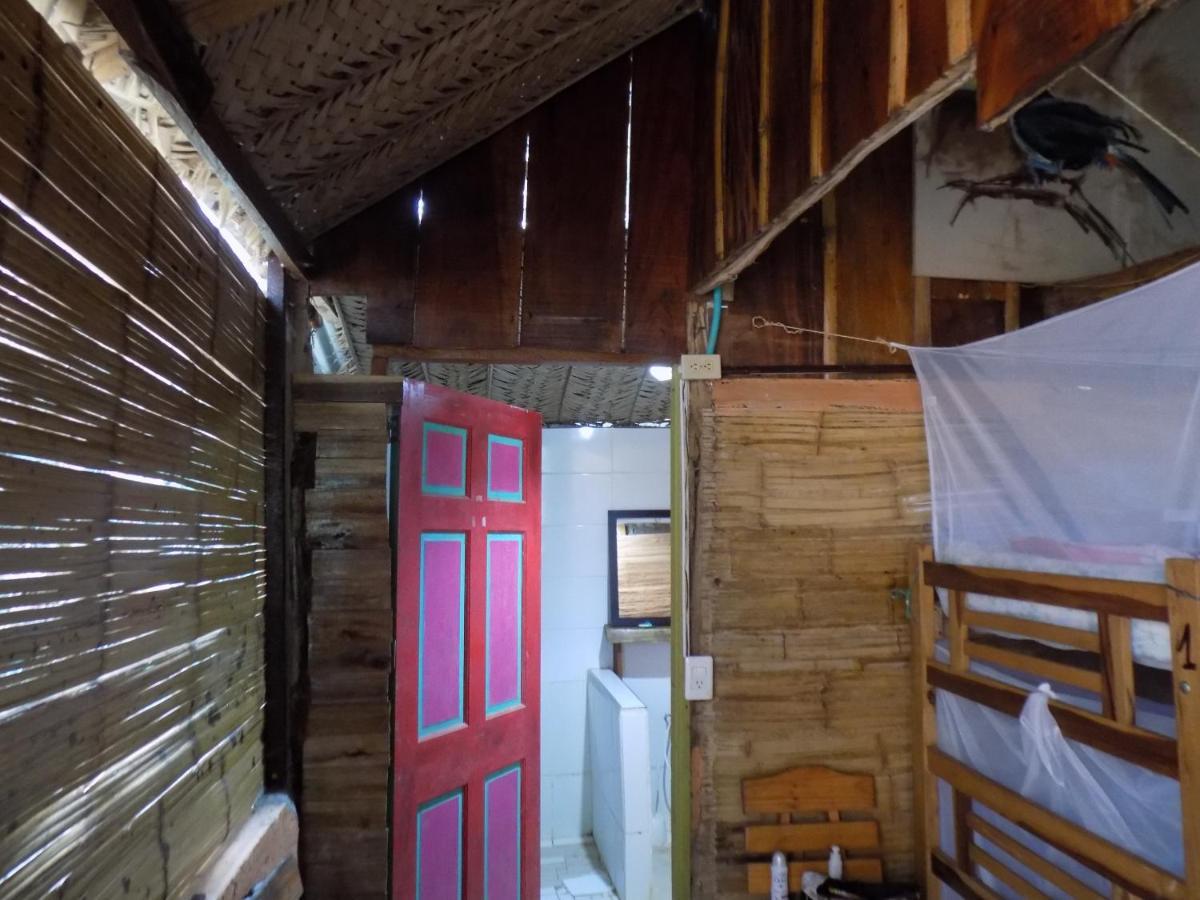 Colibri Hostal مينسا المظهر الخارجي الصورة