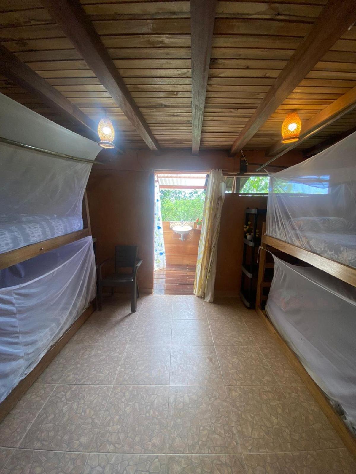 Colibri Hostal مينسا الغرفة الصورة