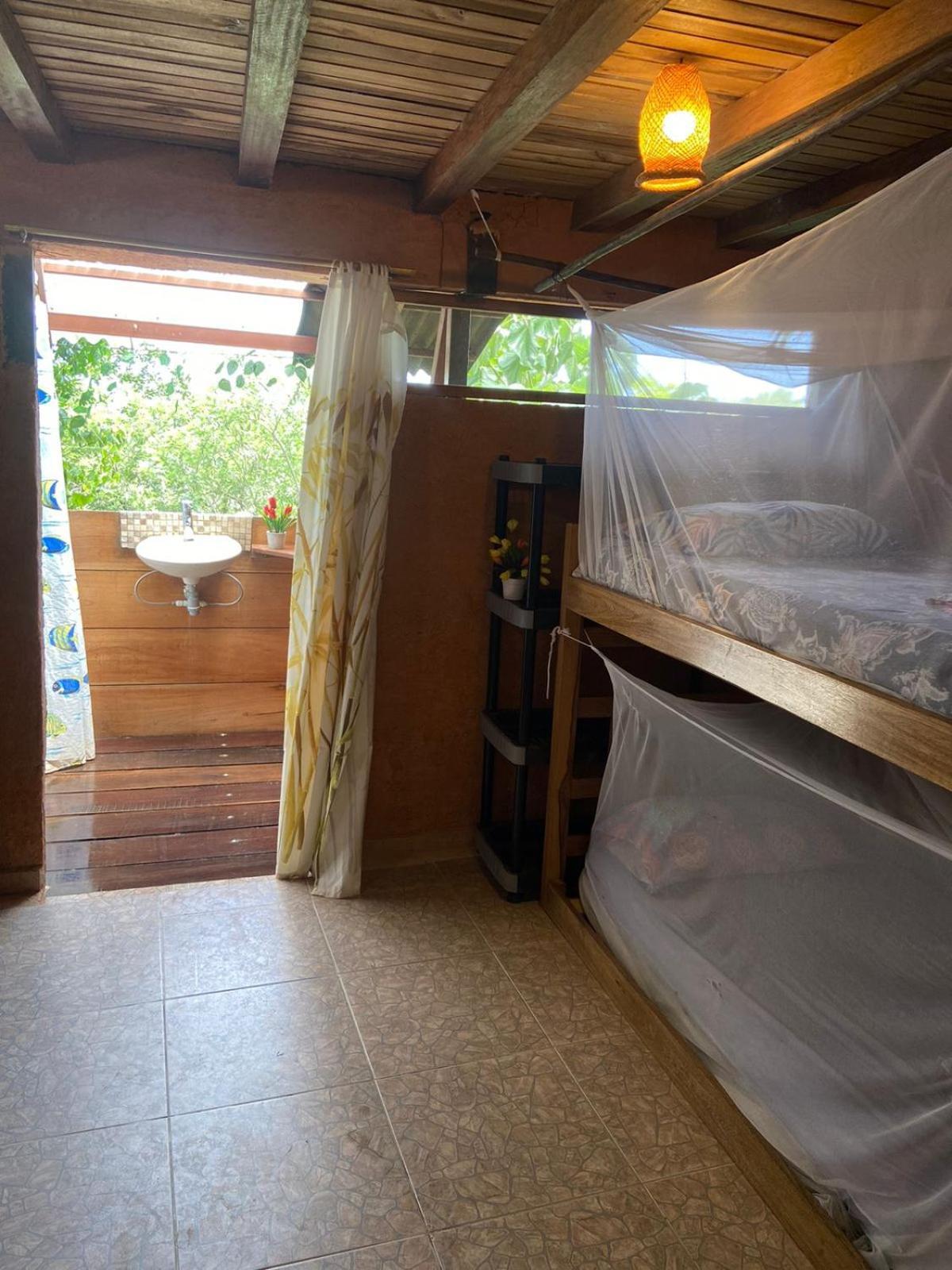 Colibri Hostal مينسا الغرفة الصورة