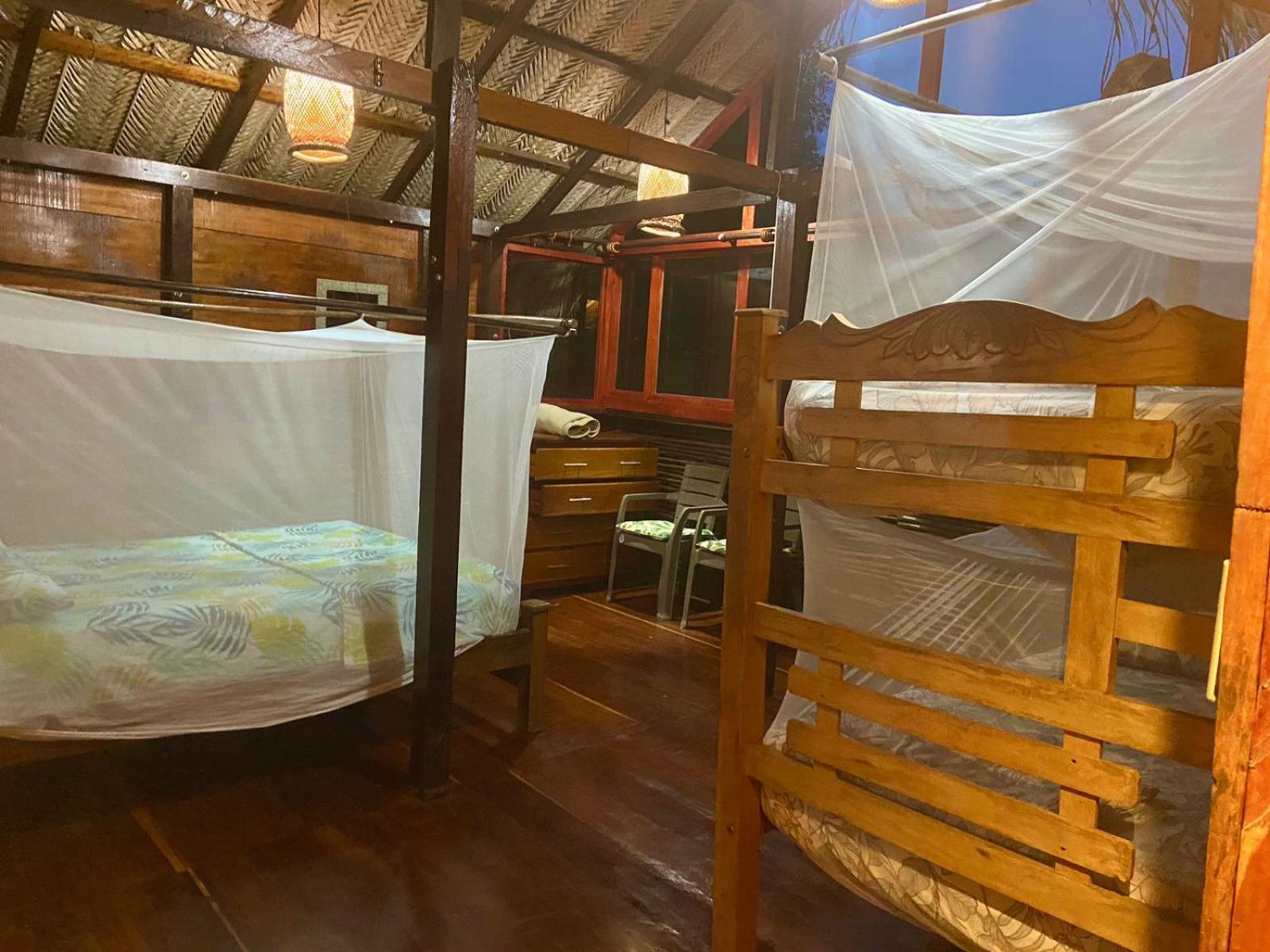 Colibri Hostal مينسا المظهر الخارجي الصورة