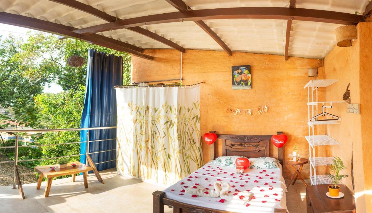 Colibri Hostal مينسا المظهر الخارجي الصورة